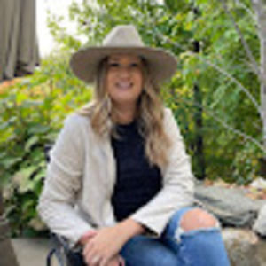 Meet your Posher, Allyson